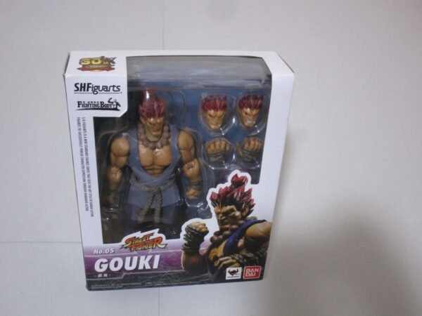 S.H.Figuarts Street Fighter Gouki